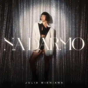 julia wieniawa, piosenka
